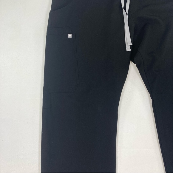 Figs Kade Cargo Scrub Pants Black Women’s XL Hospital Medical Nursing Uniform - Picture 3 of 15